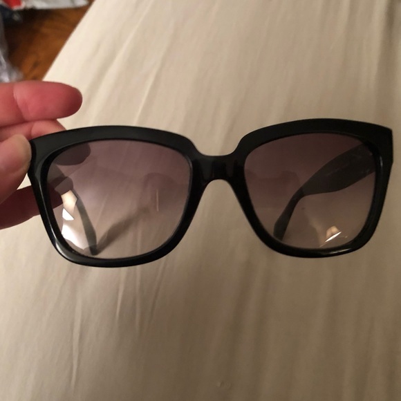 Prada Accessories - Authentic gorgeous black Prada sunglasses
